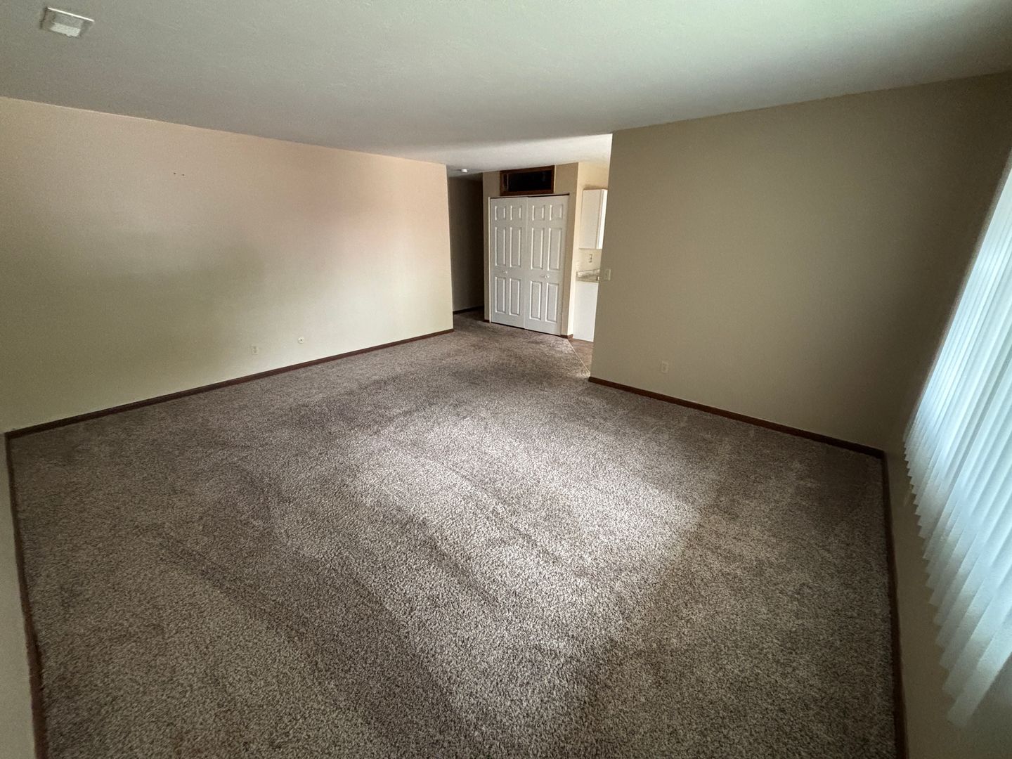 North Sioux City Apartment: 800 North Highway 105