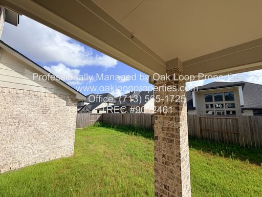 Listing photo thumbnail