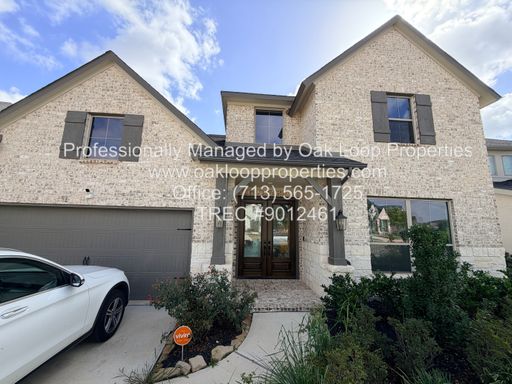 Beautiful 4 Bed 3.5 Bath Home in Fulshear