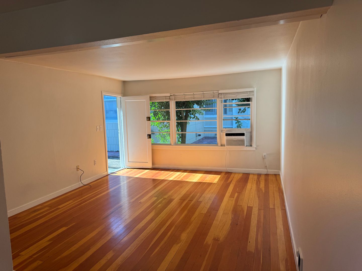 Pleasanton Apartment: 627 &  663 Rose Ave