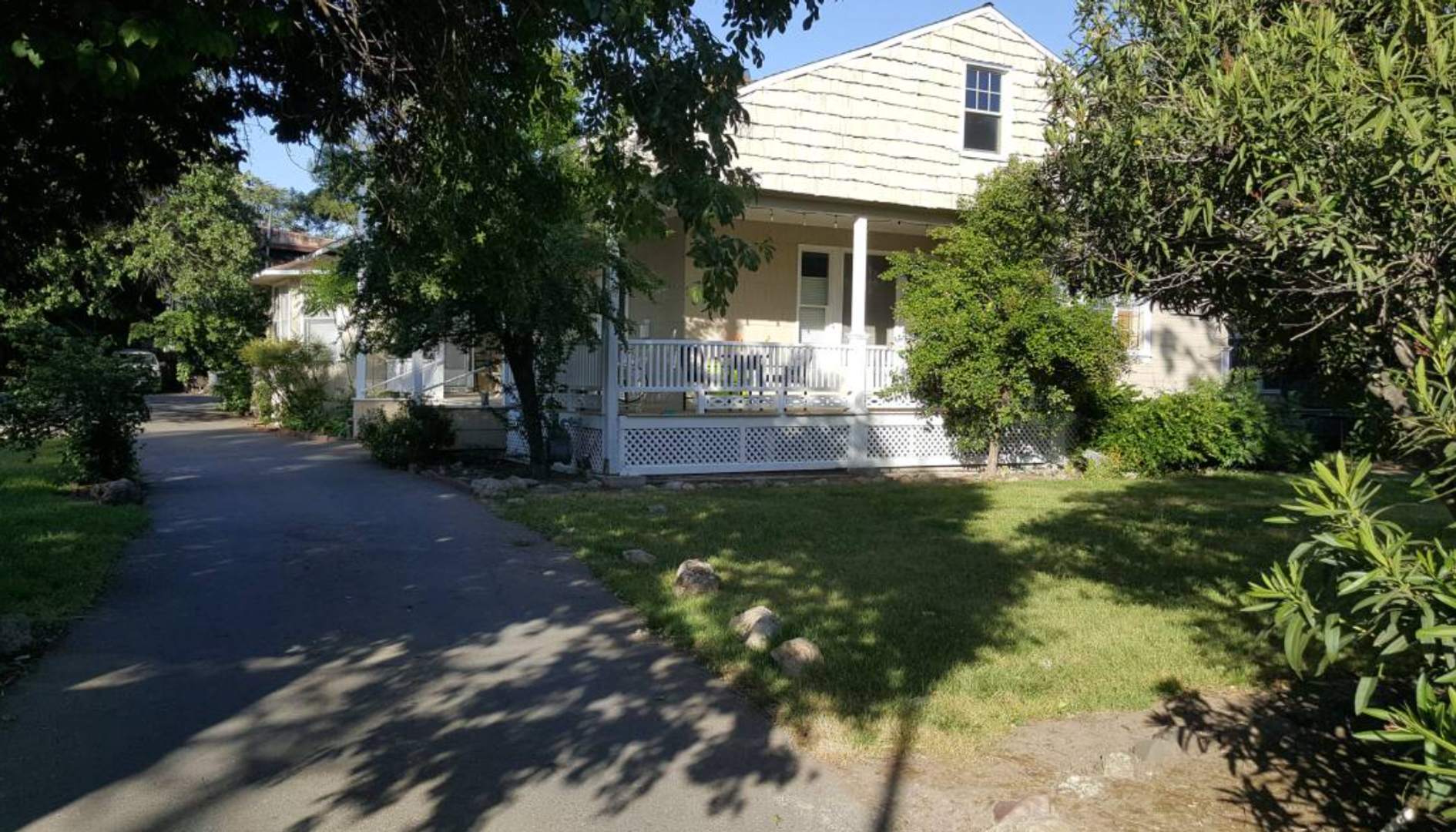 Pleasanton Apartment: 627 &  663 Rose Ave