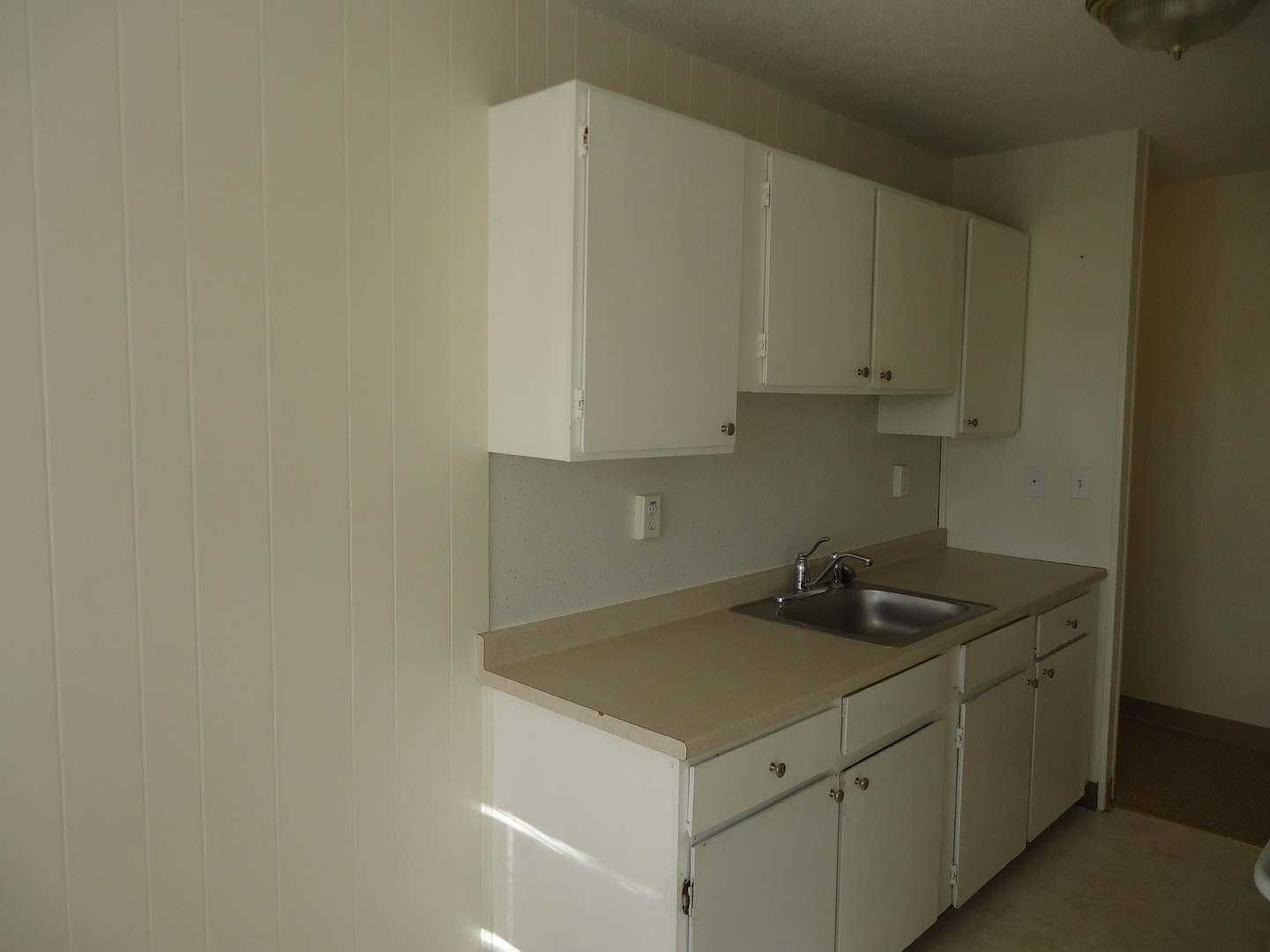 Windham Apartment: 277 Bricktop Road