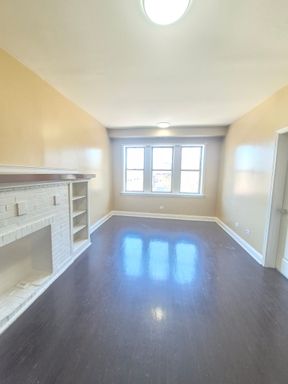 200 N Kenneth Ave, 200-2, Chicago, IL 60624