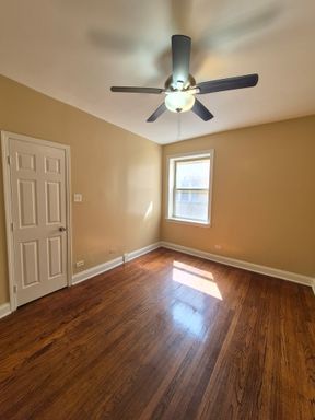 208 N Kenneth Ave, 208-1E, Chicago, IL 60624