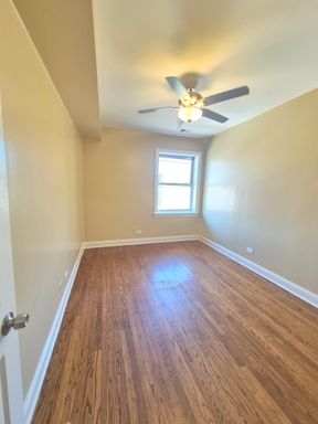 202 N Kenneth Ave, 202-2N, Chicago, IL 60624