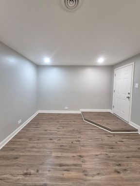 2815 W Harrison St - Unit 2815-5 – photo 1