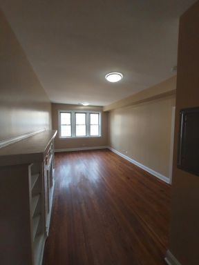 204 N Kenneth Ave, Unit 204-3e – photo 1