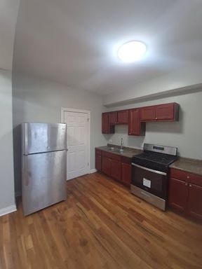 4159 W Adams St - Unit 4159-2 – photo 1