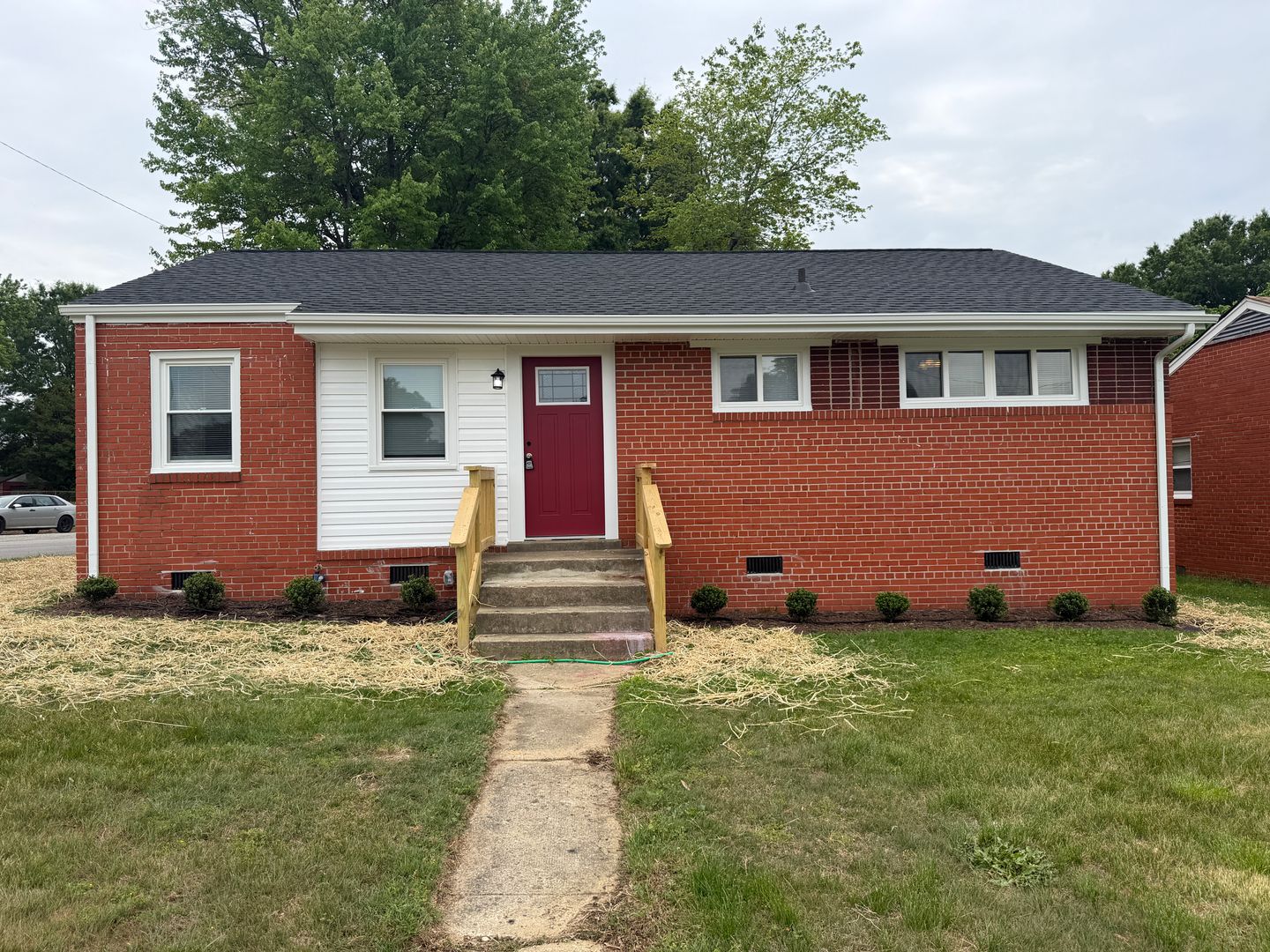 Richmond House: 2100 Wright Avenue