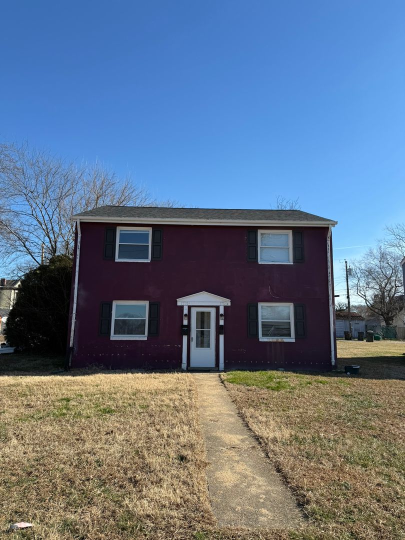 Richmond Apartment: 1705 Lamb Avenue