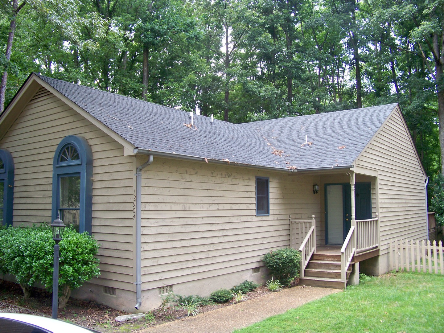 Henrico House: 12904 Church Ct.