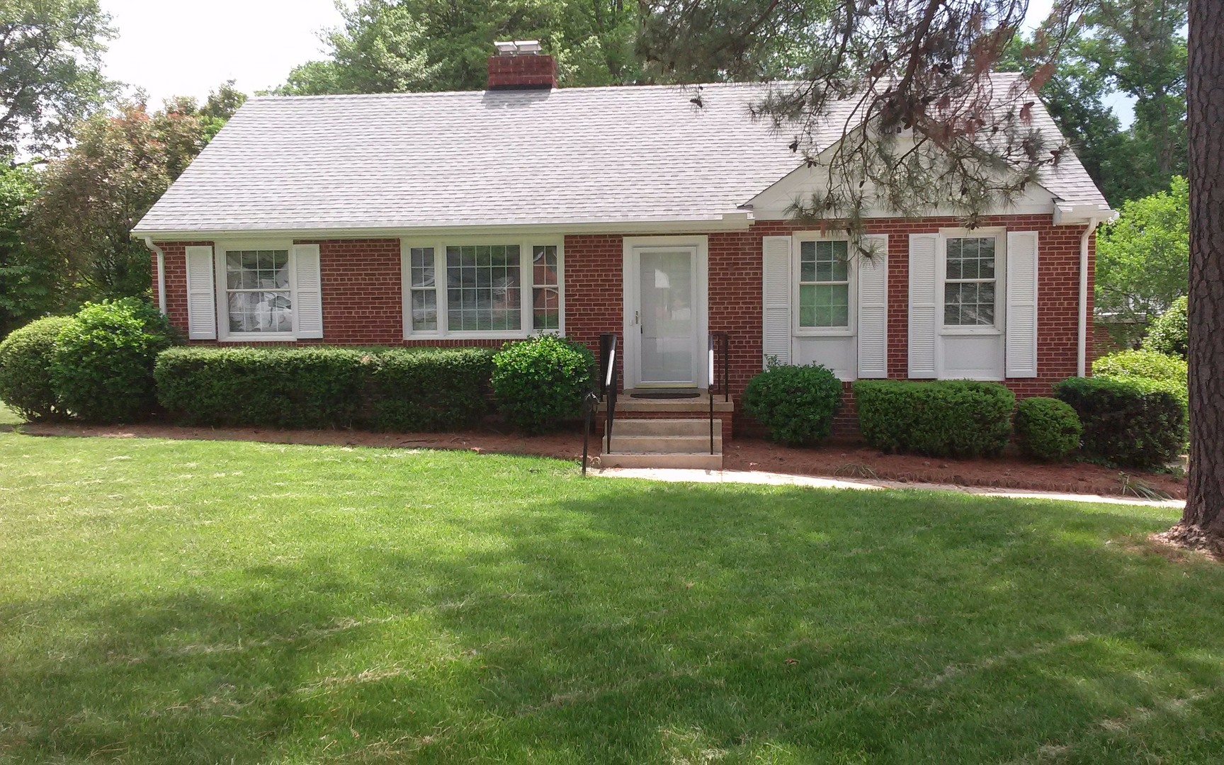 Henrico House: 8701 Holly Hill Rd