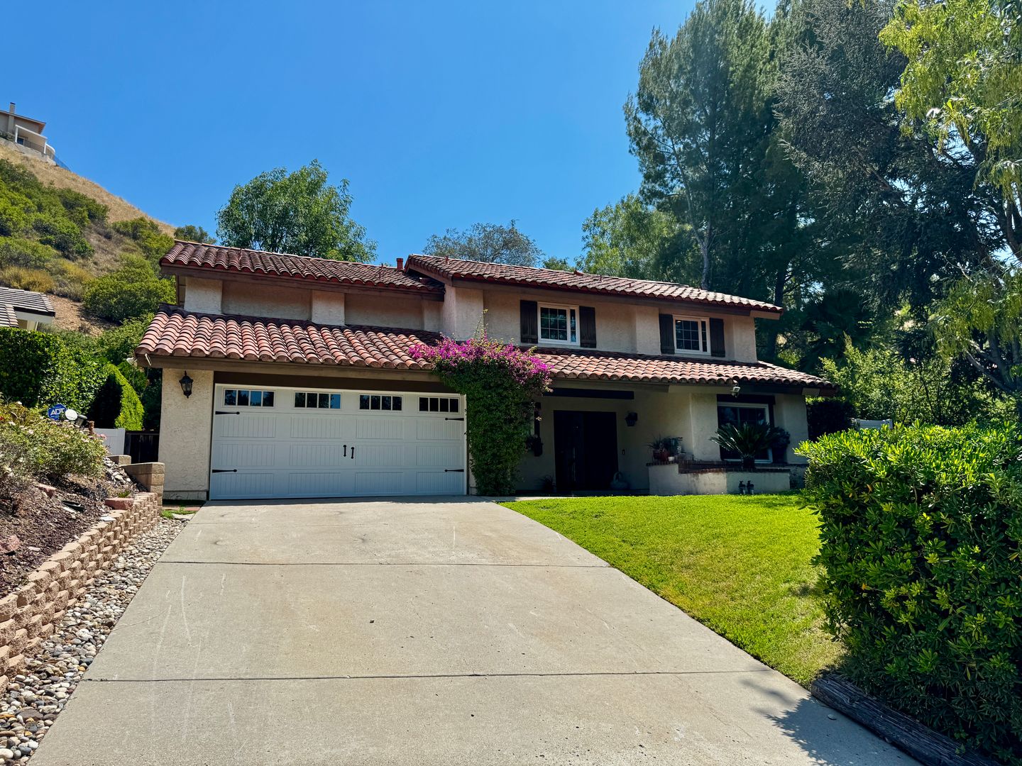 Westlake Village House: 1580 Valecroft Ave