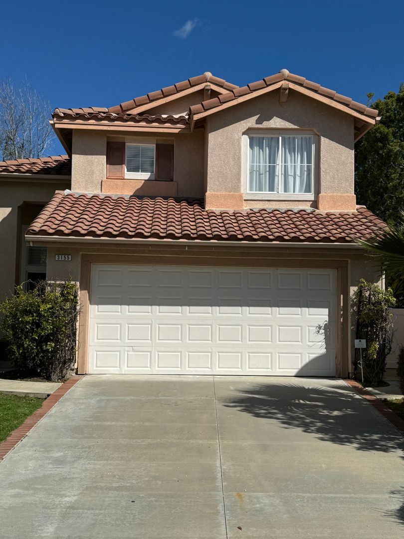 Thousand Oaks House: 3155 Foxtail Ct.