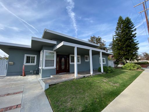 Large Northridge Home close to CSUN – photo 1