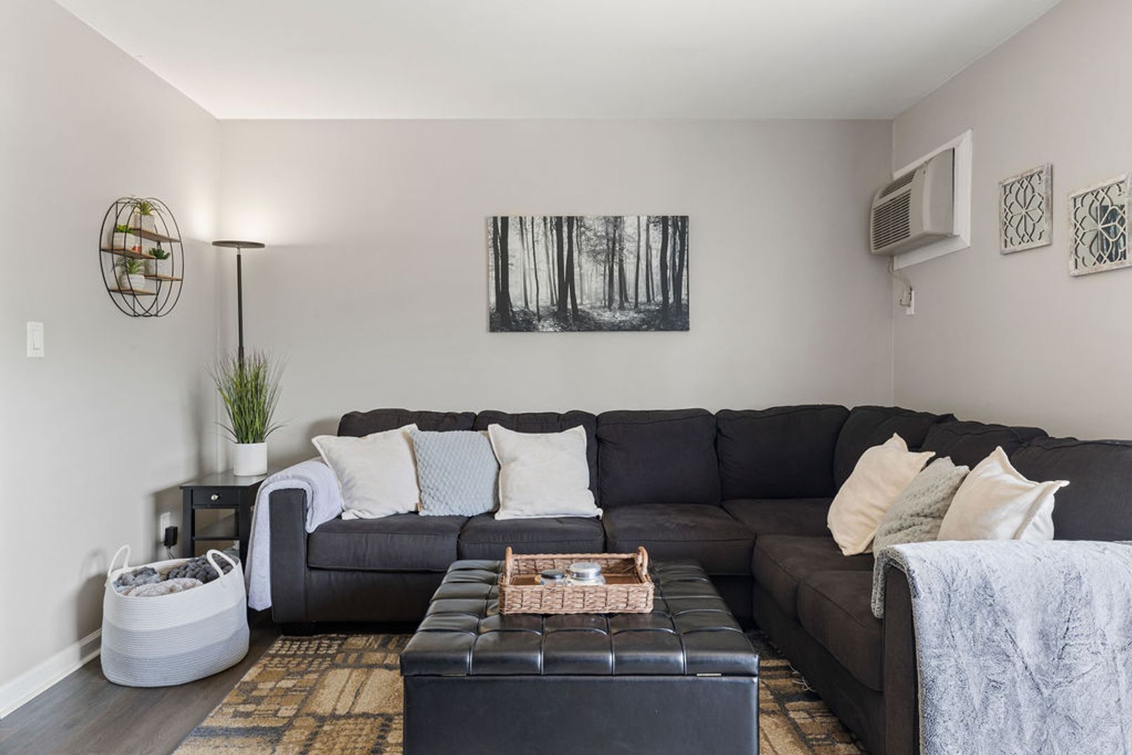 Fishkill Apartment: 7 Greenhill Drive