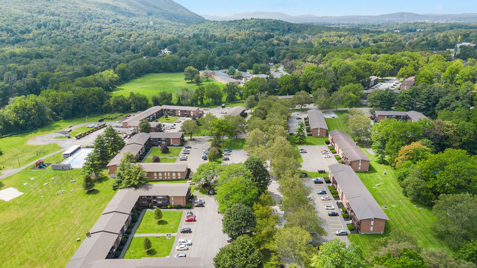 Fishkill Apartment: 7 Greenhill Drive