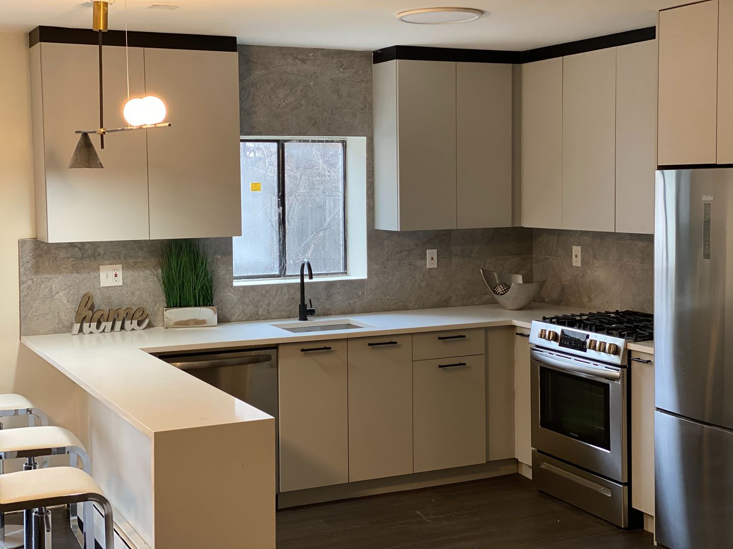 Nyack Apartment: 197 Sickles Ave