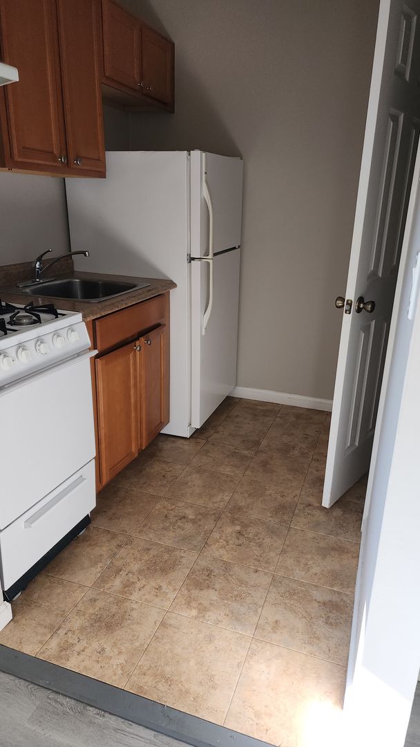 Fishkill Apartment: 7 Greenhill Drive