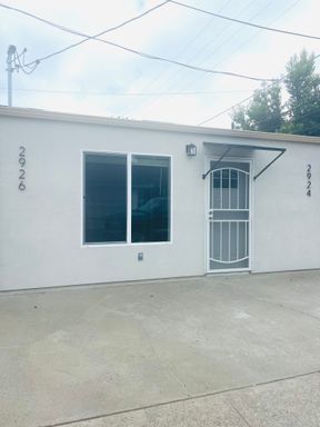 Bright Ventura studio with modern finishes, skylight and storage for comfortable living all in one stylish space.