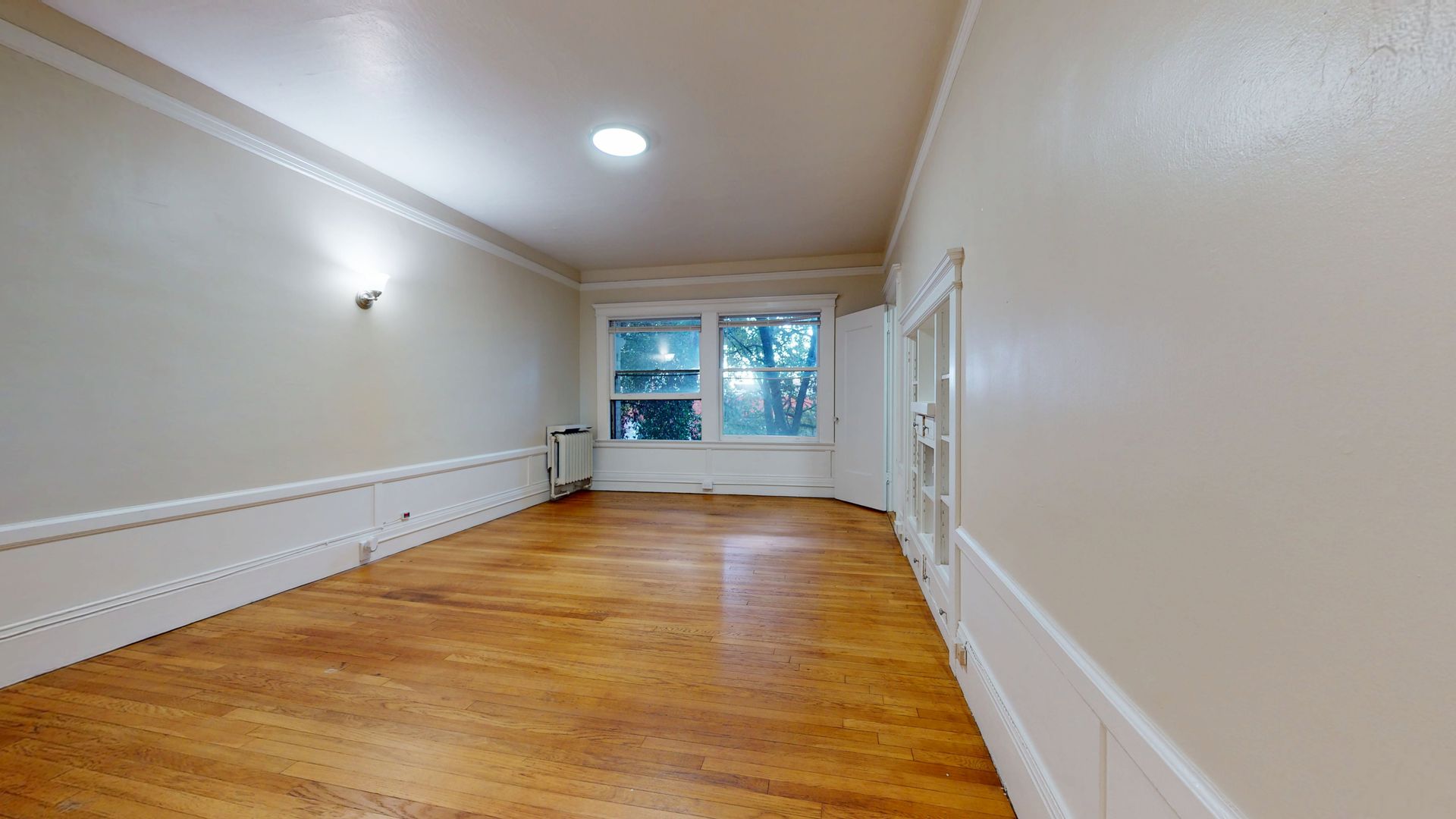 Oakland Apartment: 1425 Harrison St