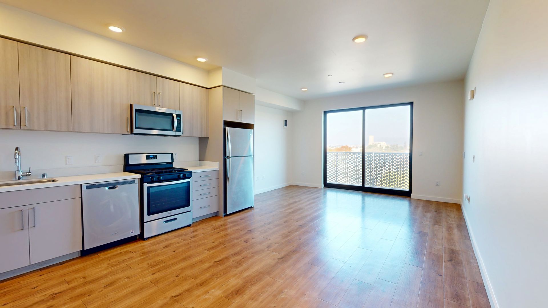 Oakland Apartment: 532 Union St