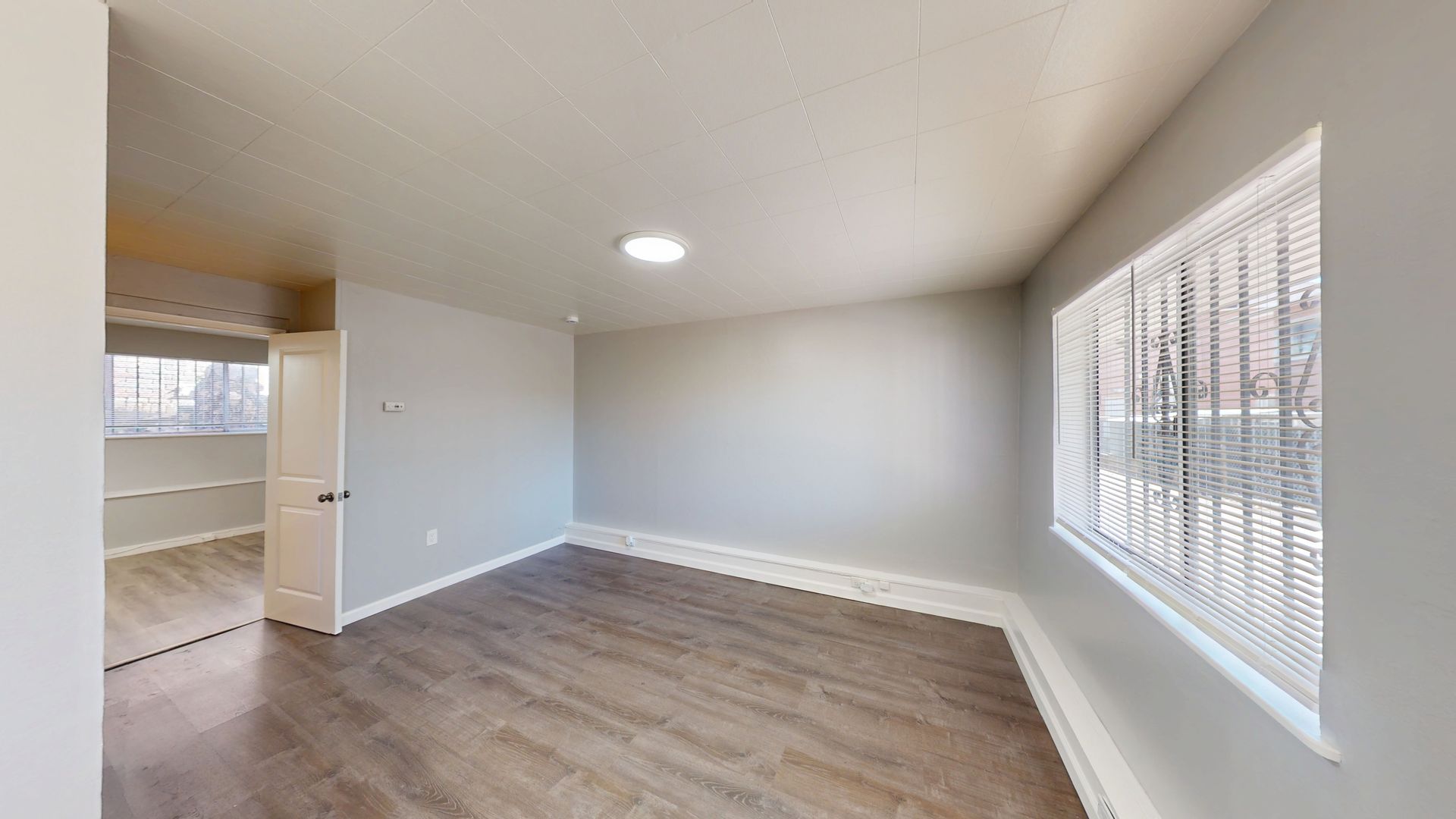 Oakland Apartment: 3211 School Street