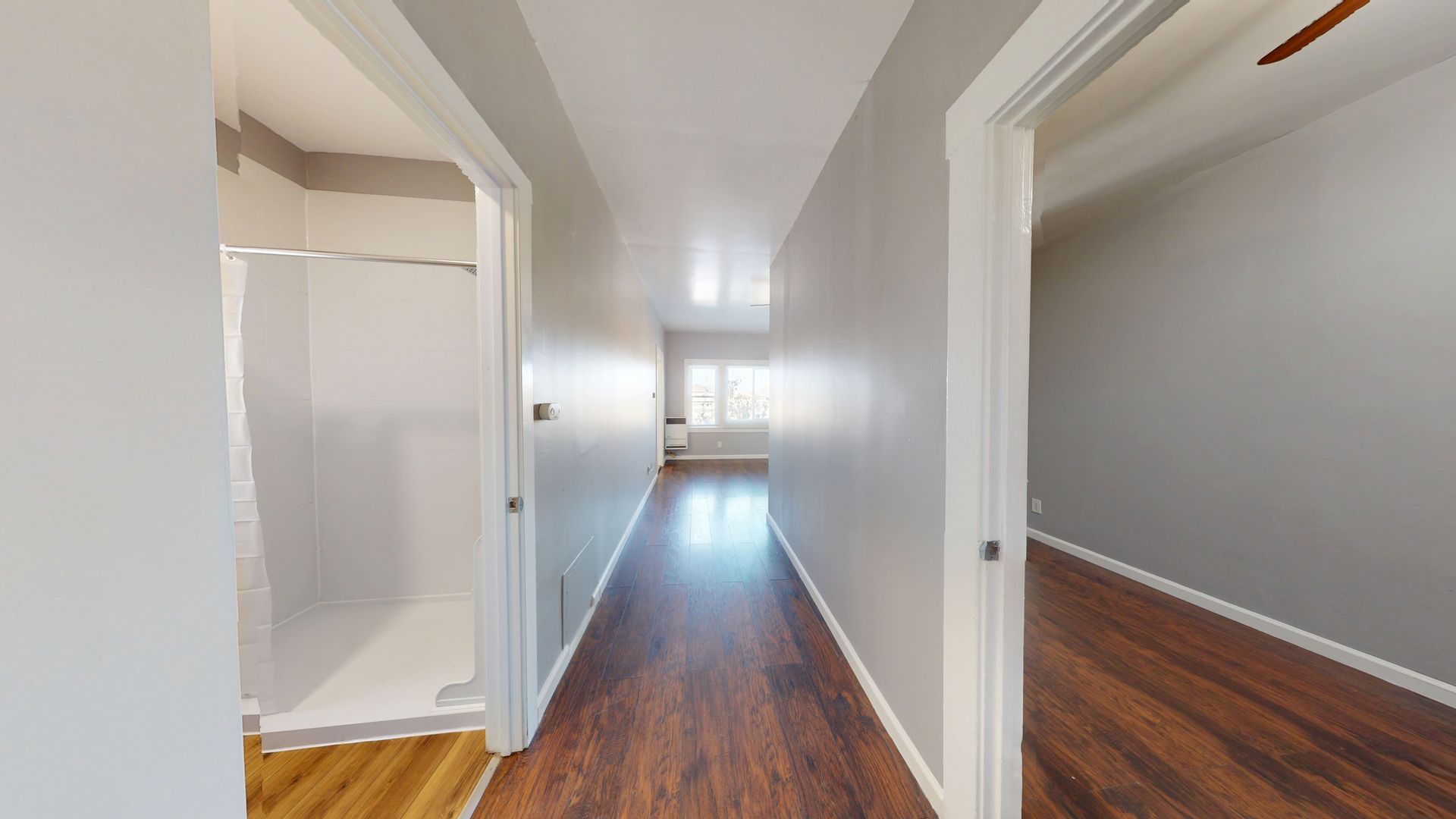 Oakland Apartment: 2044-2046 International Blvd