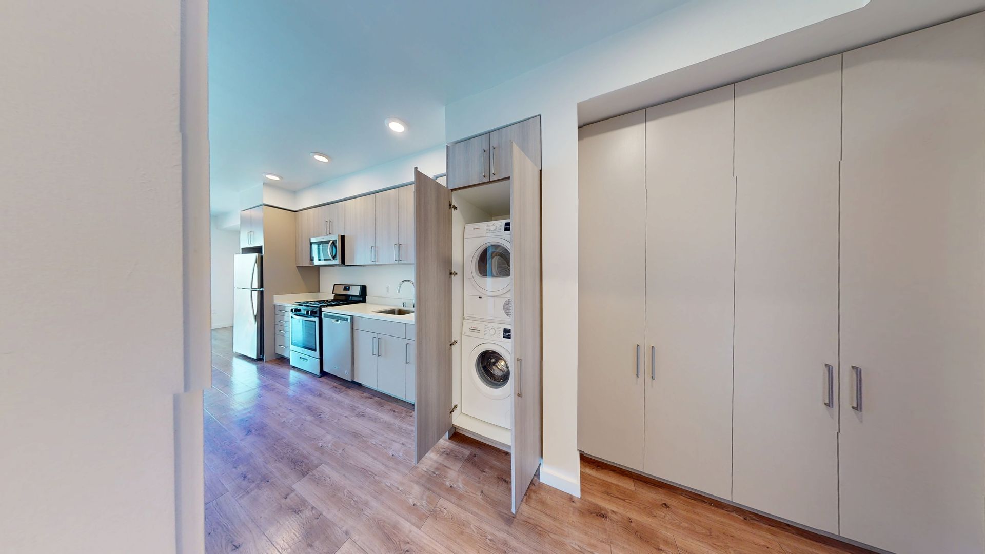 Oakland Apartment: 532 Union St