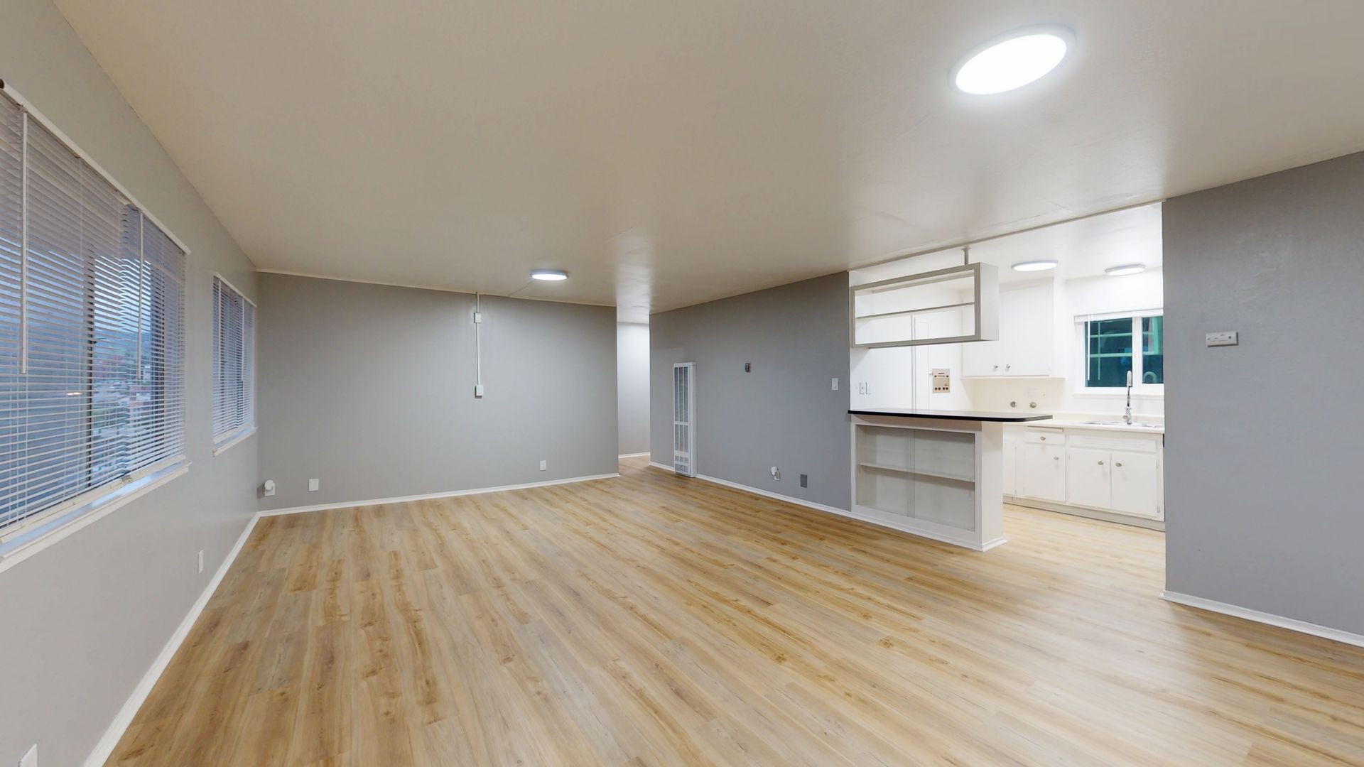 Oakland Apartment: 265 Vernon St