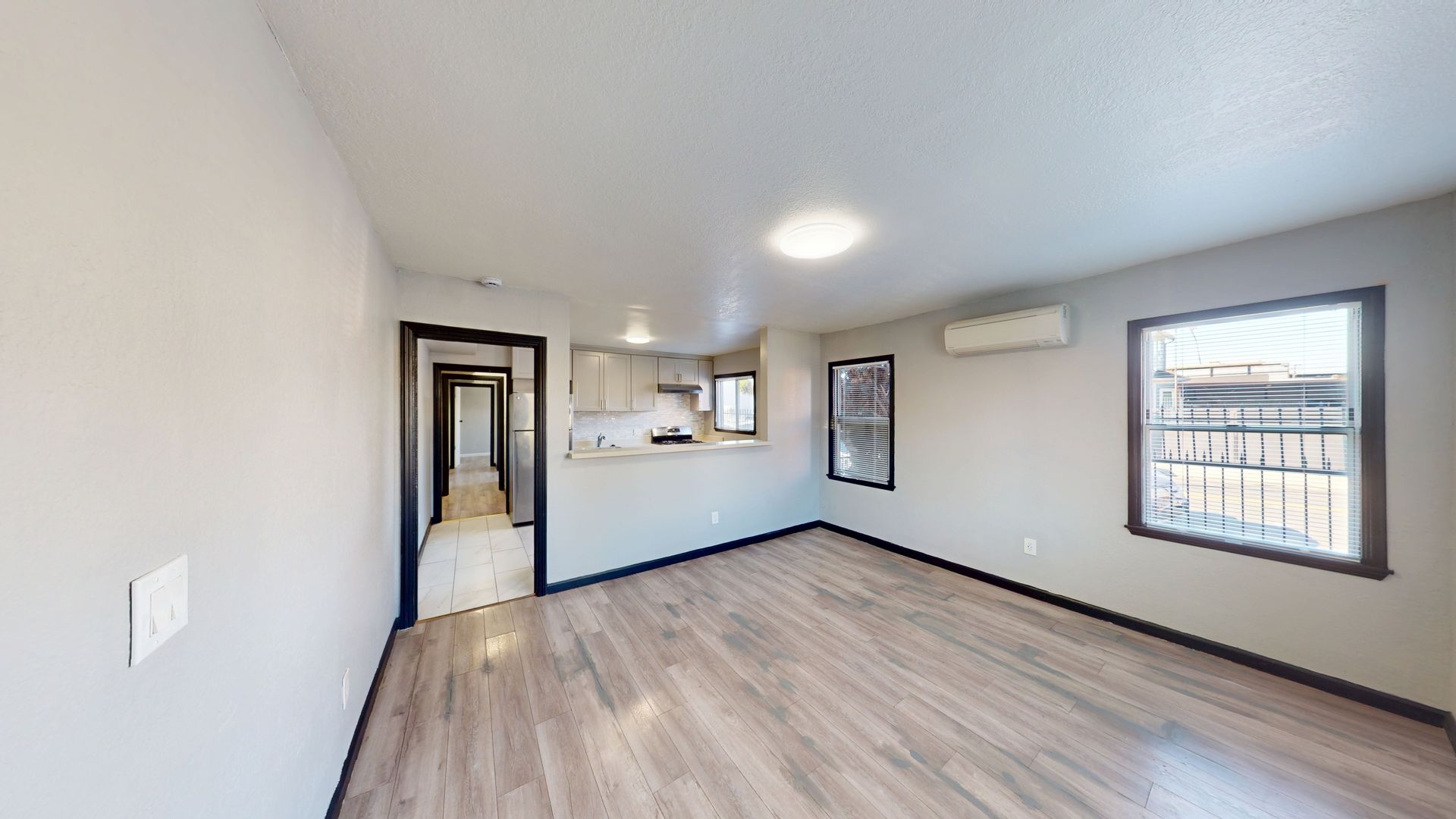 Oakland Apartment: 1235 30th Street