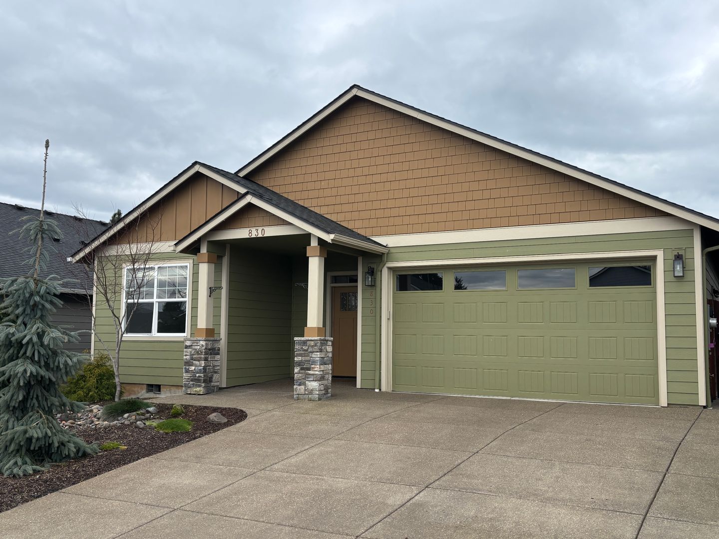 Independence House: 830 Covey Run Street