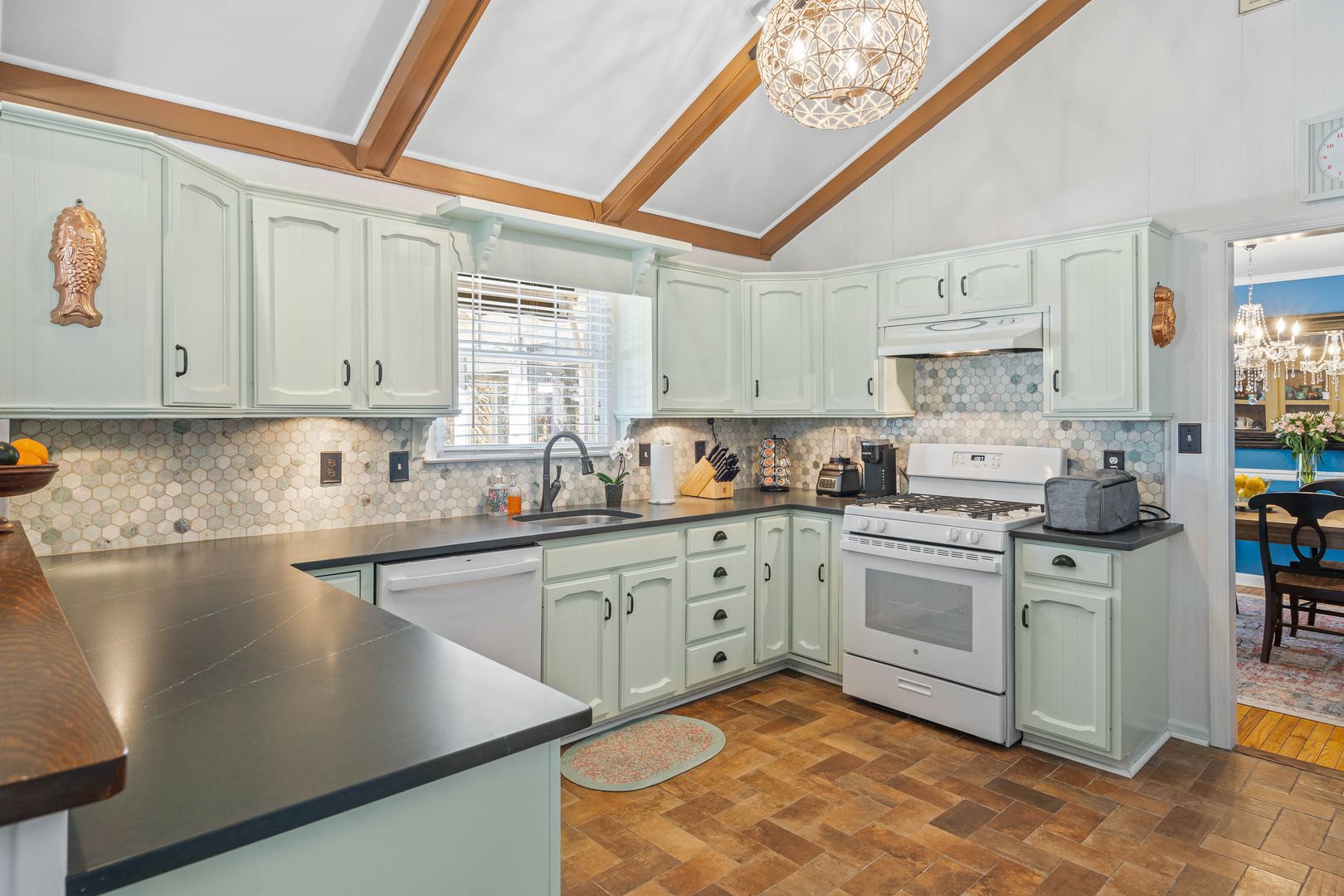 106 Kingsbridge Rd - Rehoboth Beach Yacht and Country Club 2 of 12