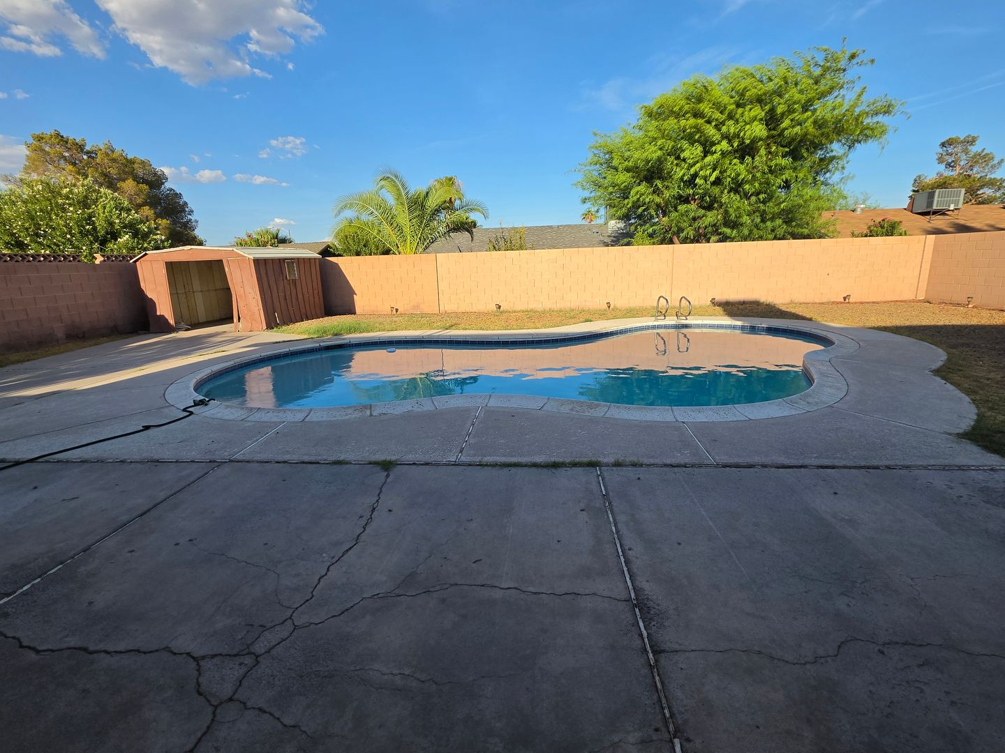Las Vegas House: 5248 Gains Mill St.
