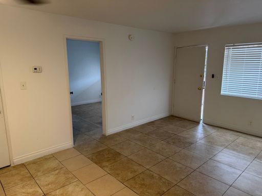 Affordable 1 Bedroom Condo in Central Las Vegas – photo 1