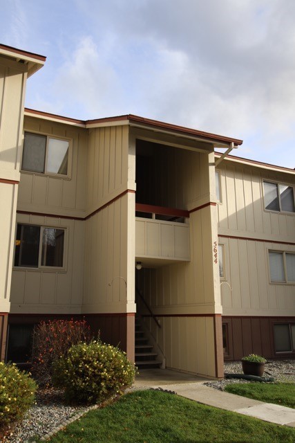 Anchorage House: 5644 E 40th Avenue #G202