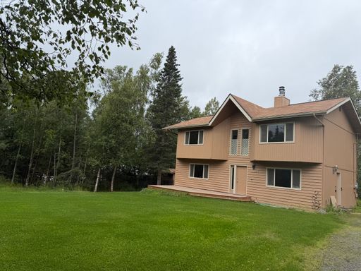 3 Bedroom South Anchorage Home! – photo 1