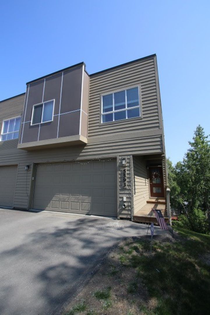 Anchorage House: 5593 Big Bear Way