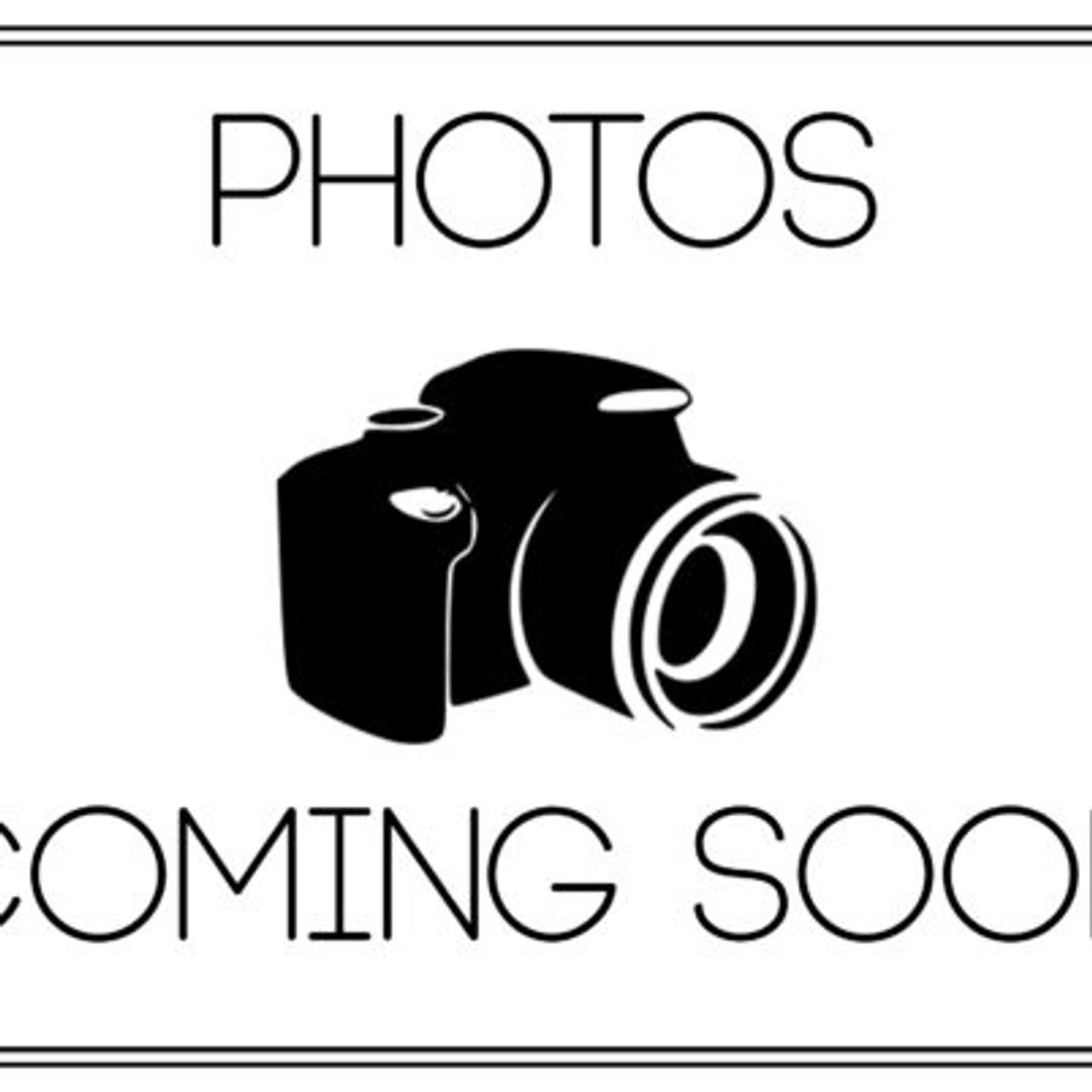 Anchorage House: 9010 Sahalee Dr