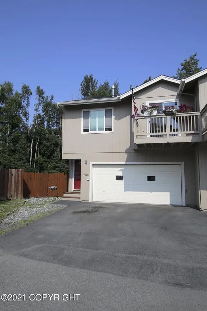 Anchorage Townhome: 3364 Kendall Loop