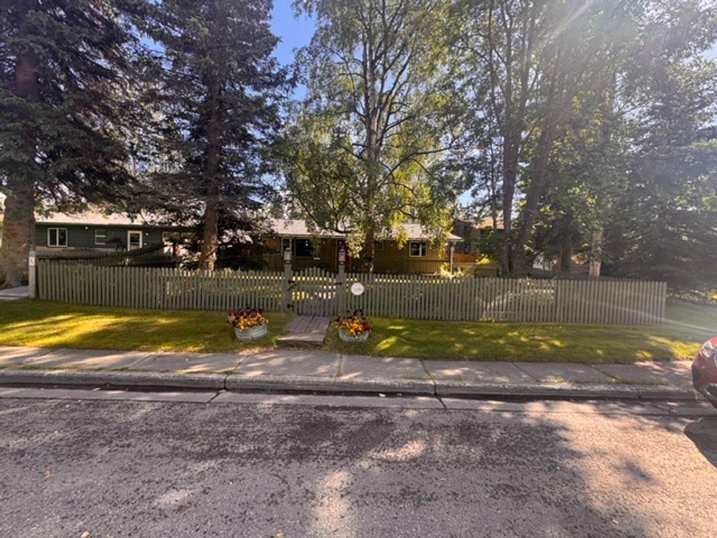 Anchorage House: 1430 E. 27th Ave