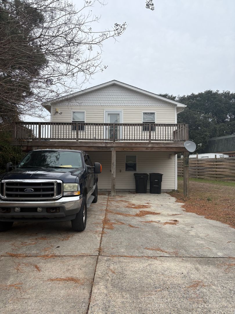 Kill Devil Hills House: 803 Swan St