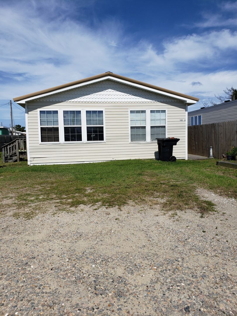 Kitty Hawk Apartment: 3405-B Croatan Highway
