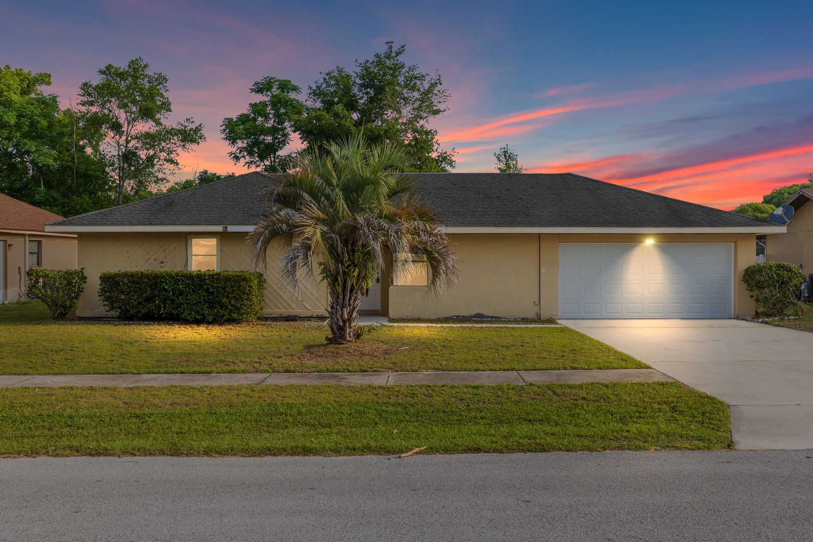 Ocala House: 3567 SW 151st St
