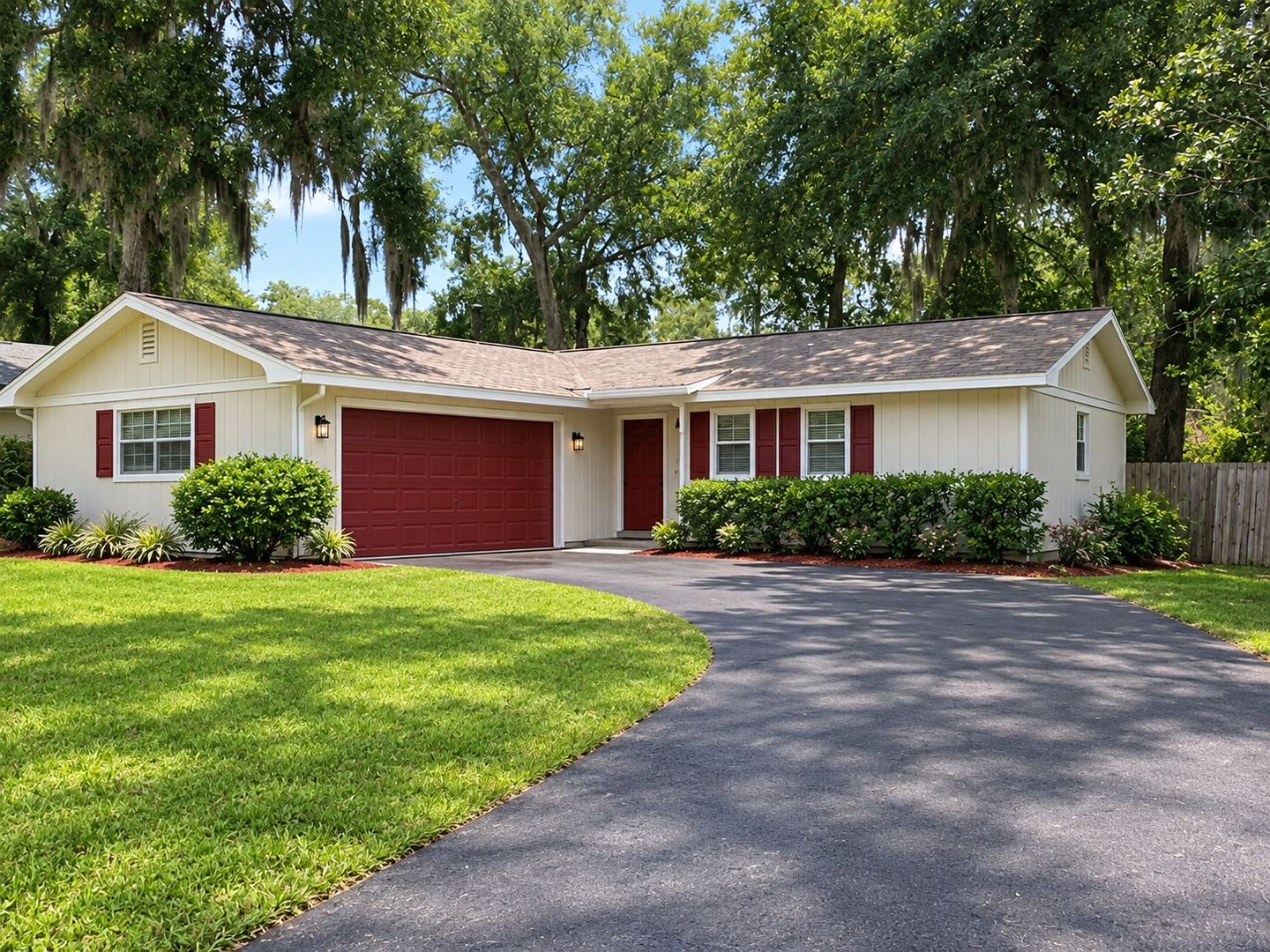 Ocala House: 4001 SE 20th Ct