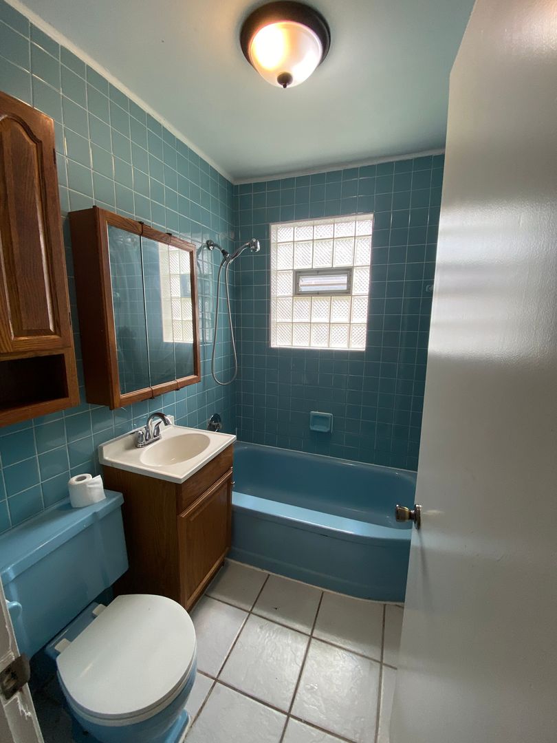 Calumet Park House: 12535 S. Ada.