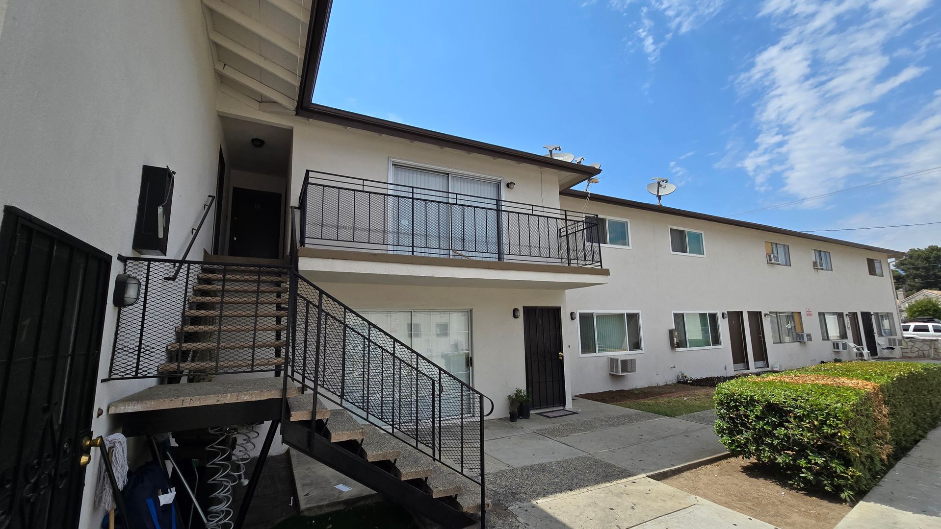 El Monte Apartment: 12350 Deana St
