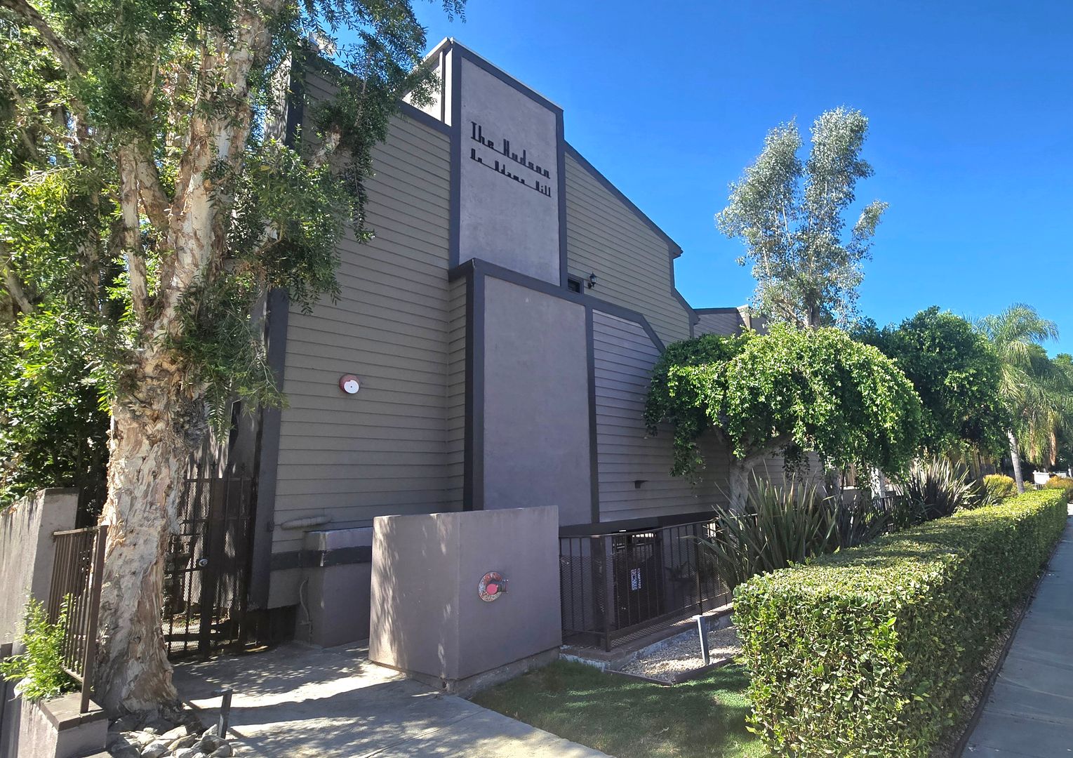 Glendale House: 1116 E Palmer Ave #7