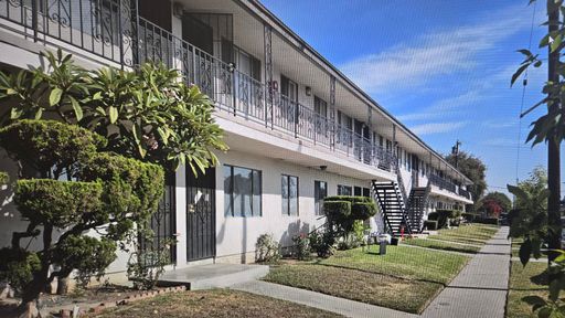 El Monte 1 Bed, 1 Bath - 50% off your 2nd Month's Rent!!!!