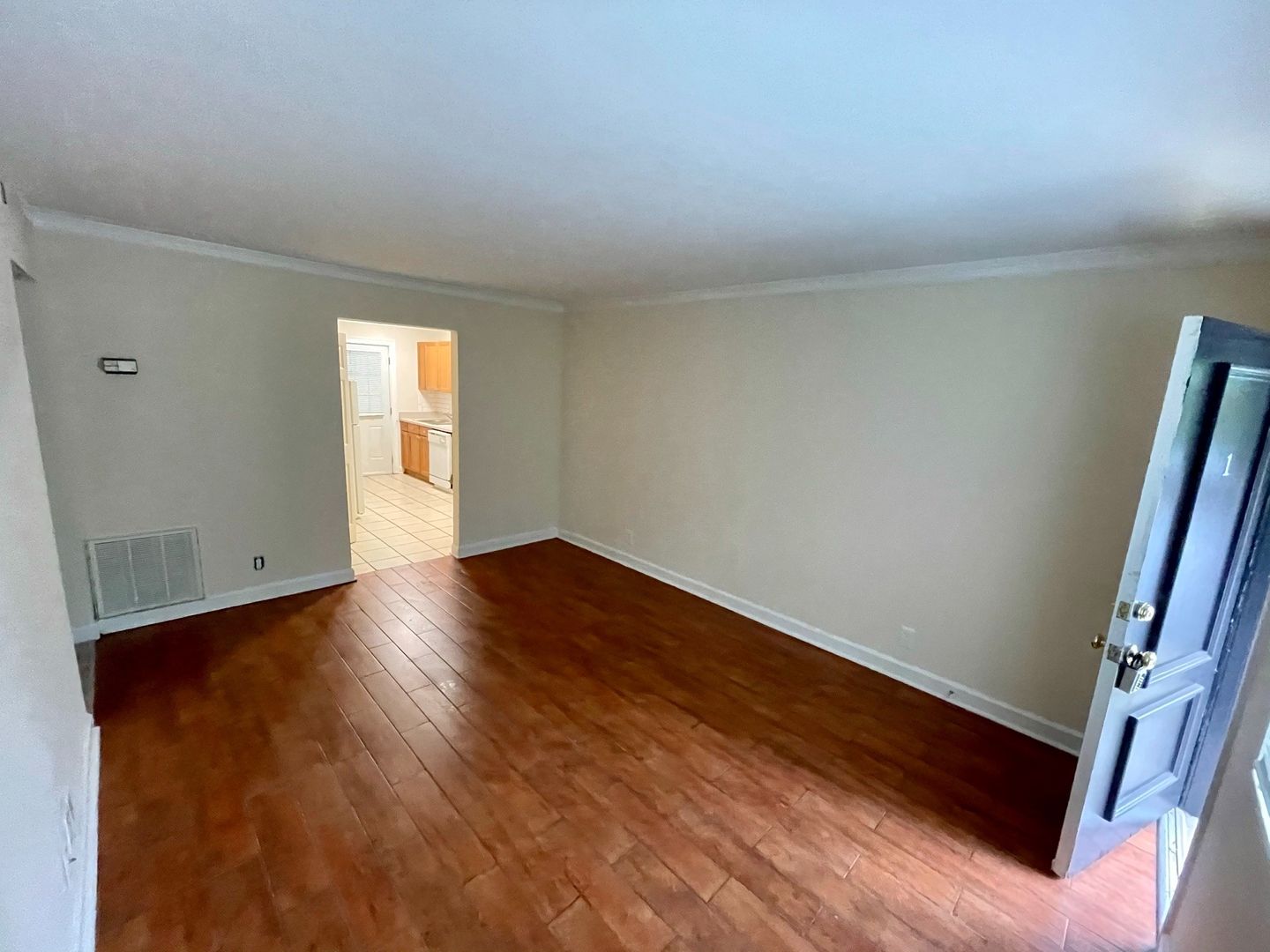 Atlanta Apartment: 2040 Dekalb Ave NE
